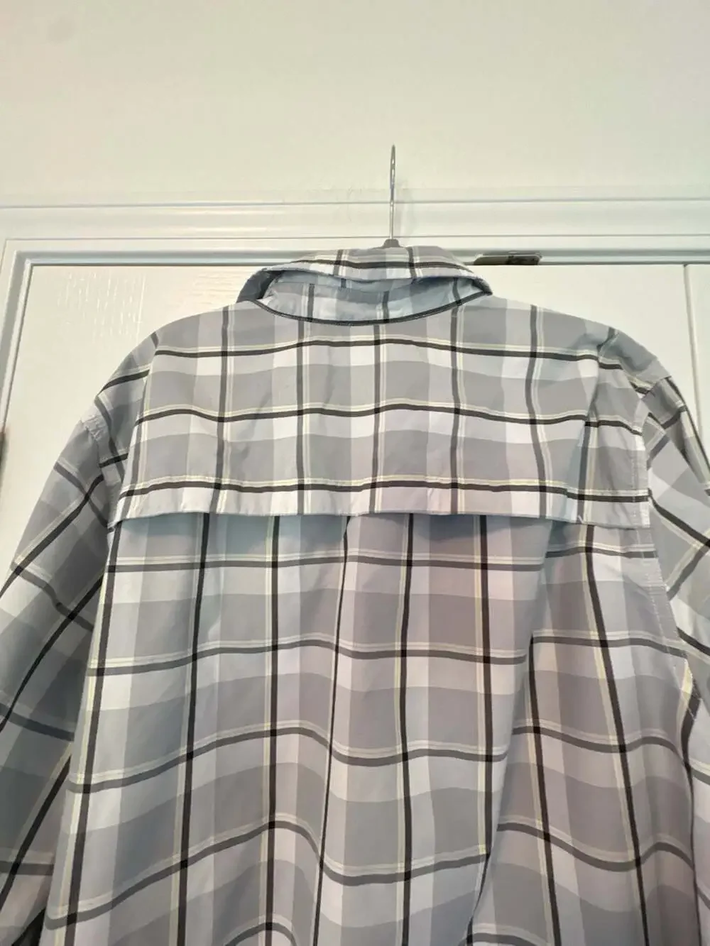 The North Face Men's Long Sleeve Plaid Button-Down Hiking Shirt